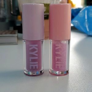 2 Mini Lip Glosses from the Stormi Collection